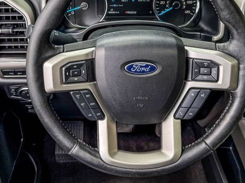 Used 2019 Ford F150 Lariat AWD/4WD image 30