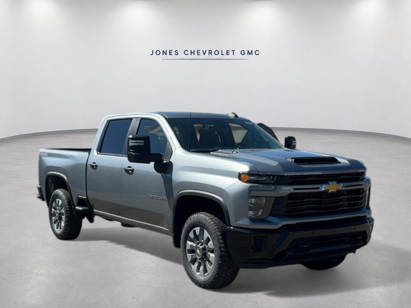 New 2026 Chevrolet Silverado 2500 Custom w/ Custom Value Package AWD/4WD image 3