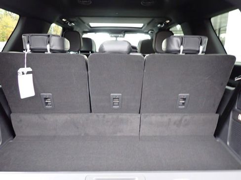 New 2025 Lincoln Navigator Reserve w/ Jet Appearance Package image 5