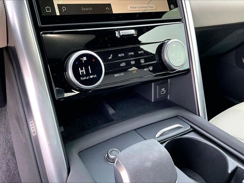 Used 2023 Land Rover Discovery S R-Dynamic image 37