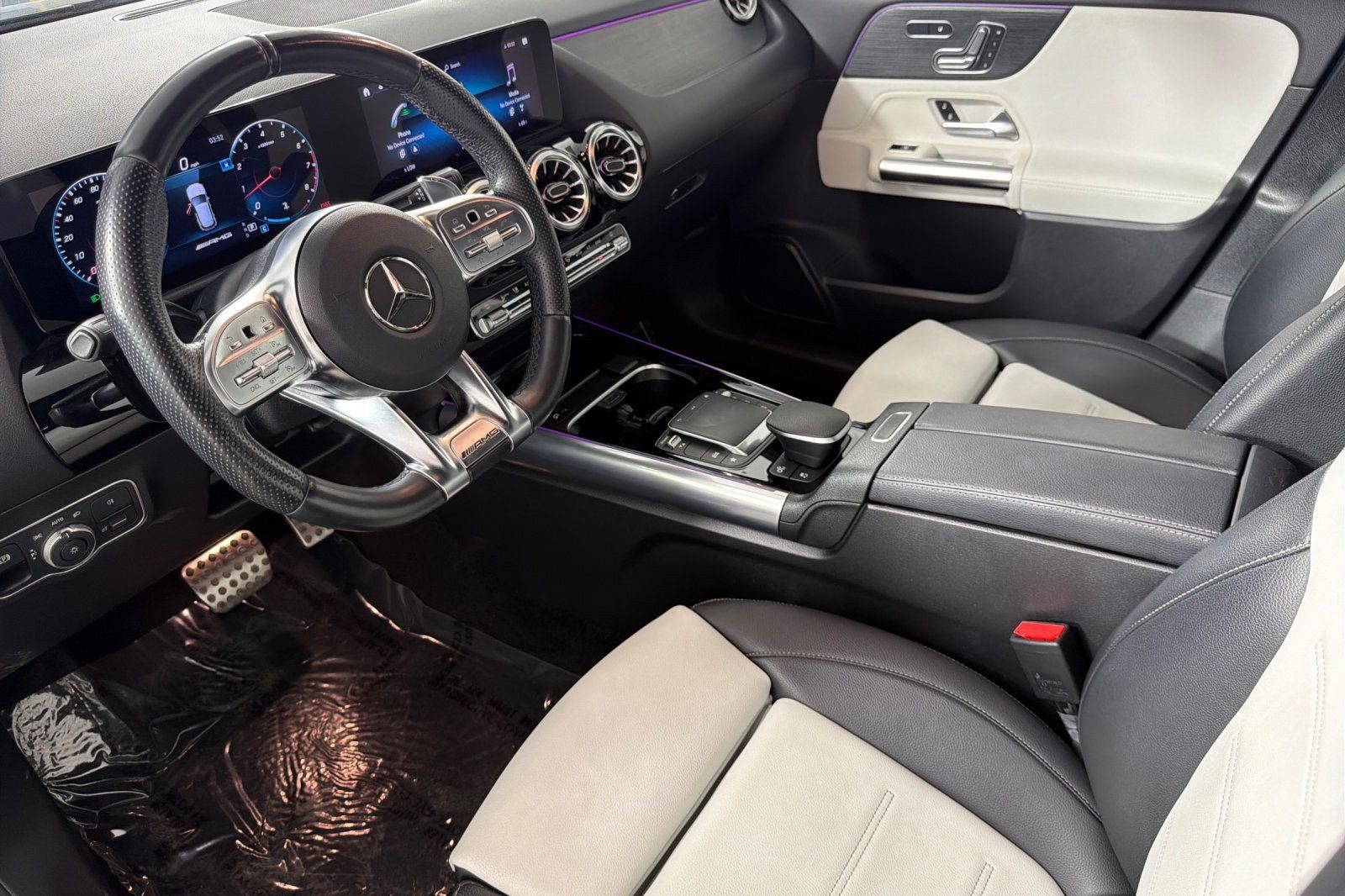 Used 2022 Mercedes-Benz GLA 35 AMG 4MATIC image 9