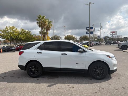 Used 2018 Chevrolet Equinox LT image 4
