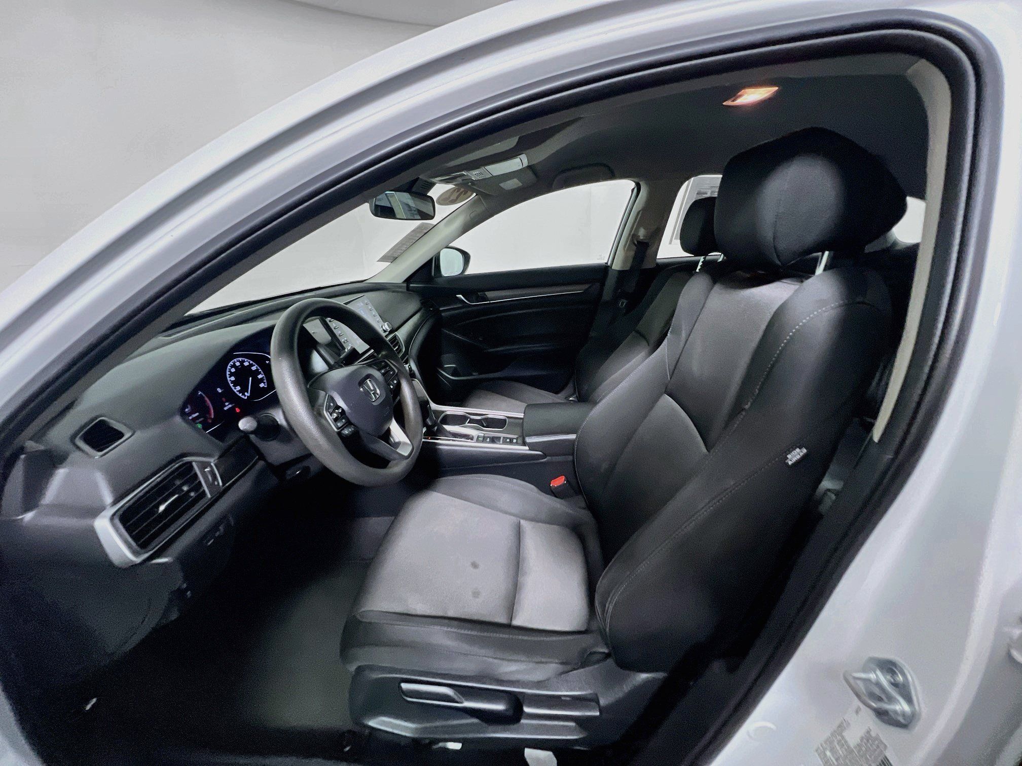 Used 2022 Honda Accord LX image 14