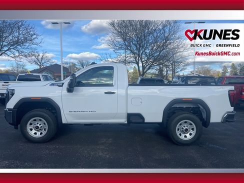 New 2025 GMC Sierra 3500 Pro image 4