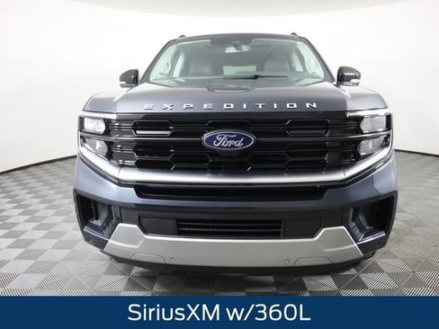 New 2025 Ford Expedition Max Platinum w/ Driver's Package image 9