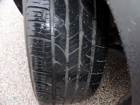 Certified 2022 Buick Encore Preferred w/ Safety Package image 13