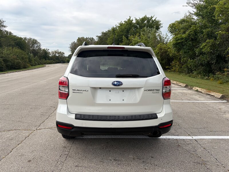 Used 2015 Subaru Forester 2.5i Limited AWD/4WD image 4