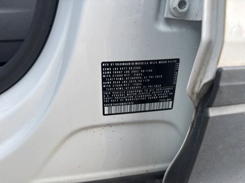 Used 2019 Volkswagen Tiguan SE w/ Panoramic Sunroof Package image 21