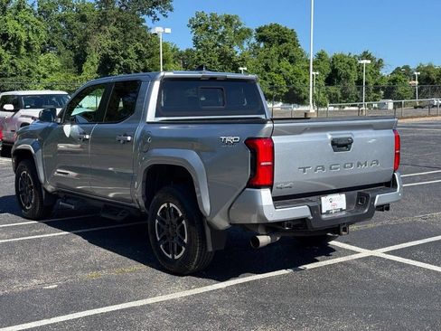 Certified 2024 Toyota Tacoma TRD Sport w/ TRD Sport Upgrade Package AWD/4WD image 8