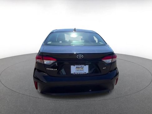 Used 2025 Toyota Corolla LE image 12
