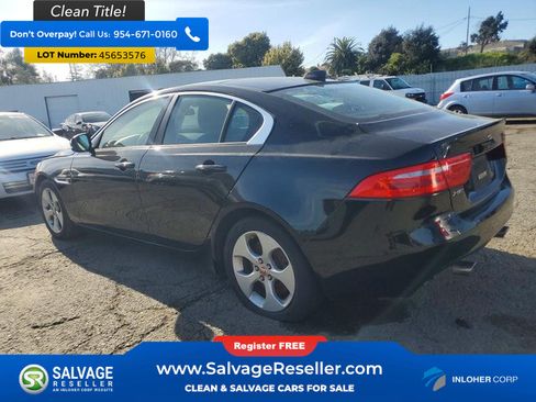 Used 2017 Jaguar XE RWD image 3