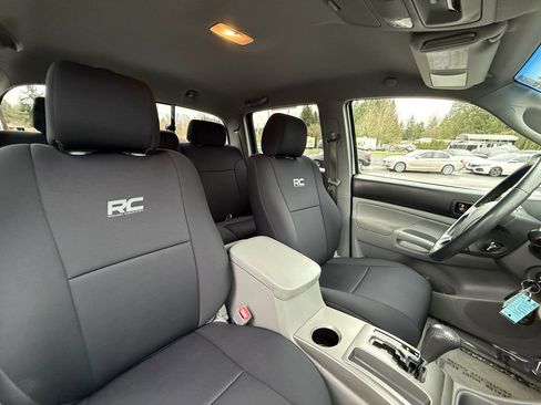 Used 2007 Toyota Tacoma PreRunner image 18