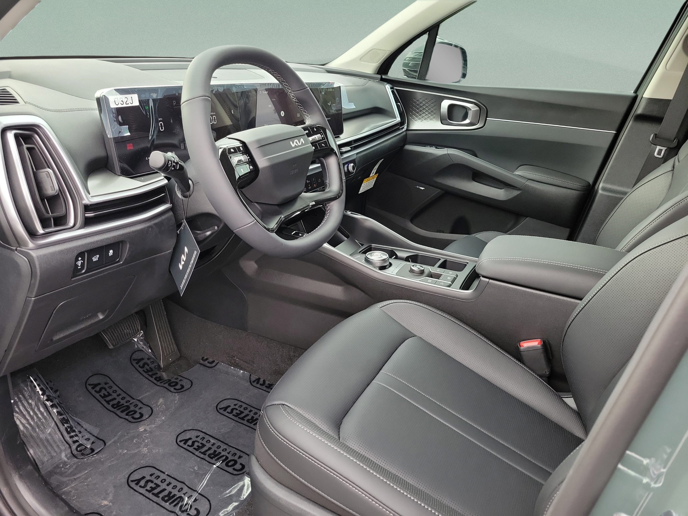 New 2026 Kia Sorento EX w/ EX Premium Package FWD image 15