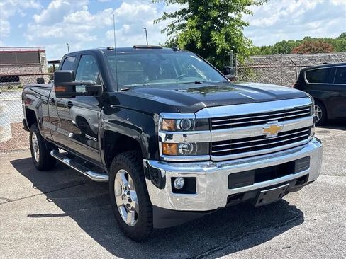 Used 2017 Chevrolet Silverado 2500 LT w/ All Star Edition AWD/4WD image 5