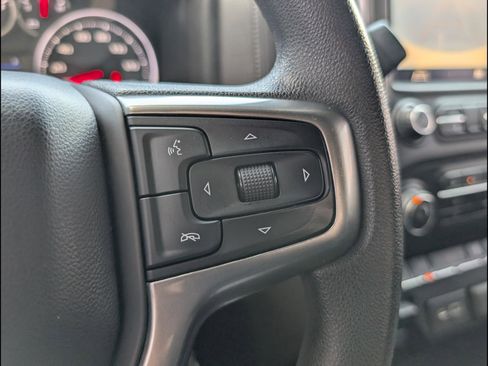 Used 2020 Chevrolet Silverado 1500 LT w/ Z71 Off-Road Package image 22