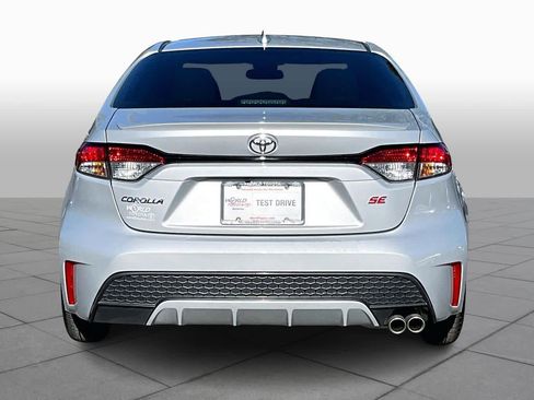 Certified 2022 Toyota Corolla SE image 4