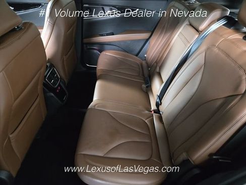 Used 2023 Lincoln Nautilus Reserve FWD image 15
