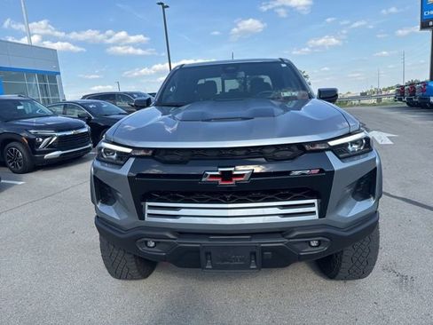 Used 2024 Chevrolet Colorado ZR2 w/ ZR2 Bison Edition AWD/4WD image 10