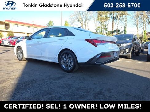 Certified 2024 Hyundai Elantra SEL image 7