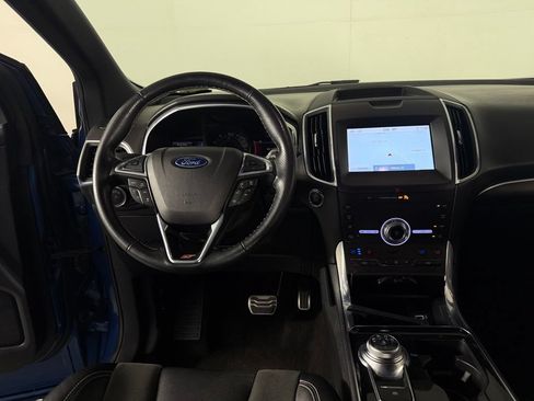 Used 2020 Ford Edge ST w/ Equipment Group 401A AWD/4WD image 12