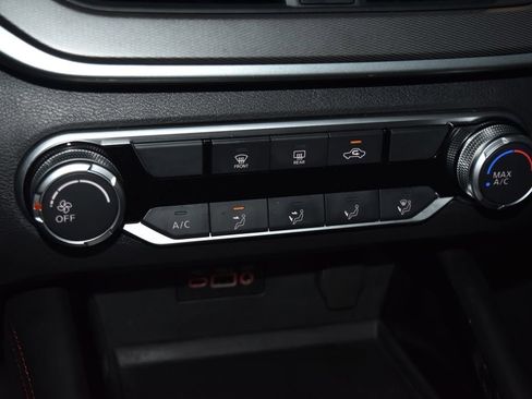 Certified 2025 Nissan Altima 2.5 SR image 11