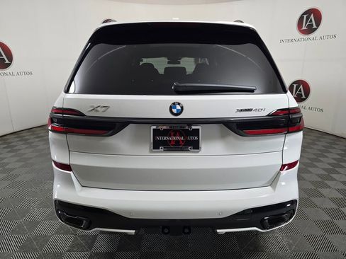 New 2026 BMW X7 xDrive40i AWD/4WD image 8