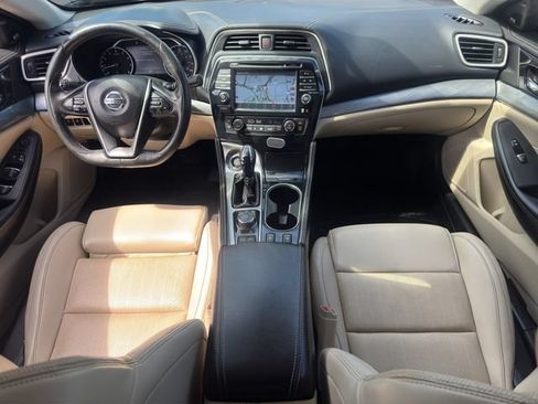 Used 2017 Nissan Maxima 3.5 SL FWD image 18