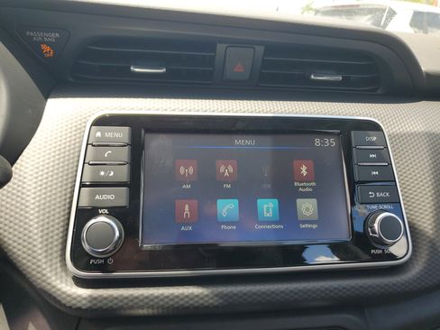 New 2025 Nissan Kicks Play S image 23