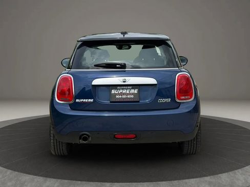 Used 2015 MINI Cooper 2-Door Hardtop FWD image 4