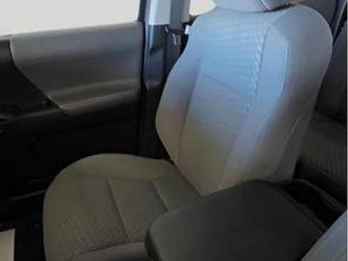 Used 2021 Toyota Tacoma SR image 21