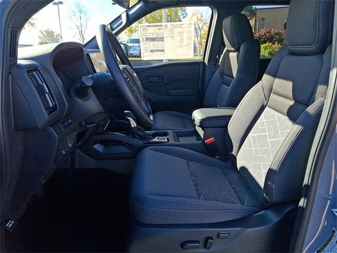 New 2026 Nissan Frontier SV w/ Tow Package image 11