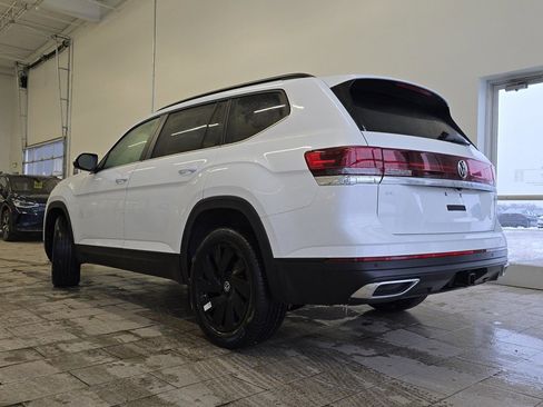 New 2026 Volkswagen Atlas SE image 10