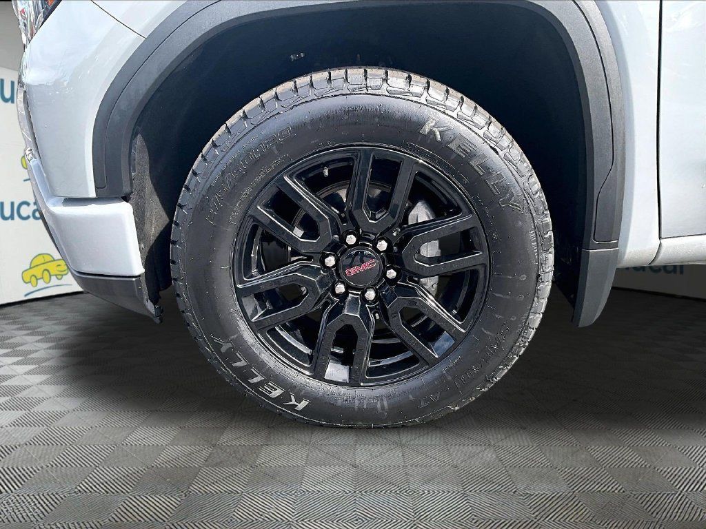 Used 2024 GMC Sierra 1500 Elevation AWD/4WD image 7