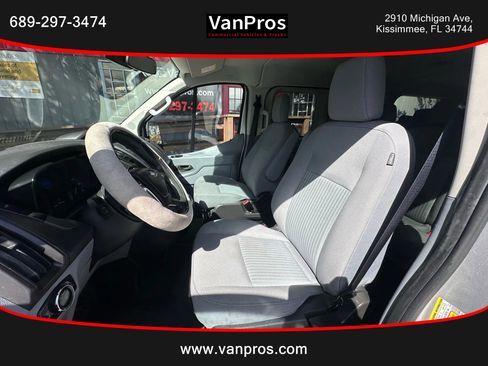 Used 2017 Ford Transit 350 XLT image 9