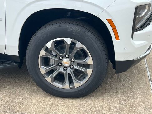 New 2026 Chevrolet Tahoe LT RWD image 6