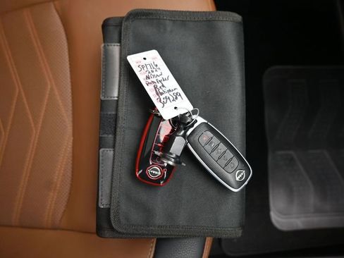 Used 2024 Nissan Pathfinder Platinum w/ Cargo Package image 14