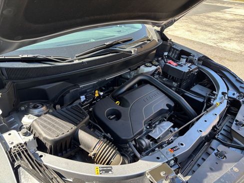 Used 2025 Chevrolet Equinox LT image 27