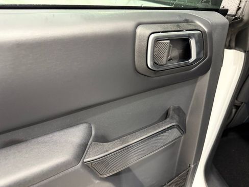 New 2025 Ford Bronco Badlands w/ Sasquatch Package image 17