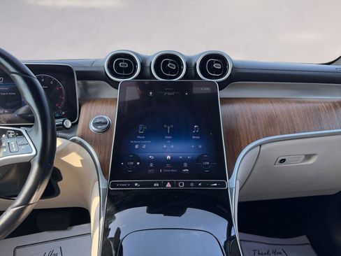 Certified 2024 Mercedes-Benz GLC 300 4MATIC image 11