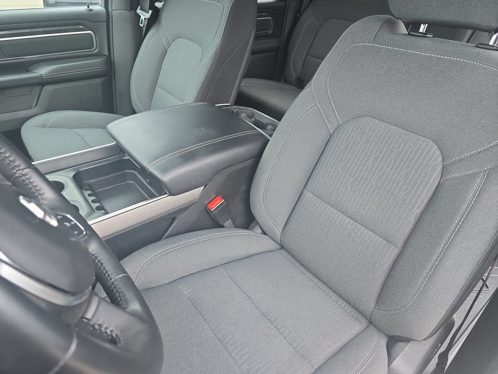 Used 2024 RAM 1500 Big Horn AWD/4WD image 15