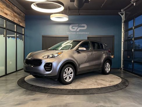 Used 2017 Kia Sportage LX AWD/4WD image 7