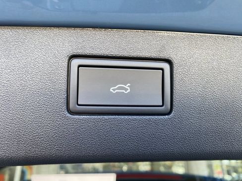 New 2026 Volkswagen Tiguan SE AWD/4WD image 14