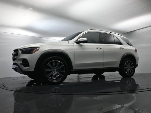 Used 2025 Mercedes-Benz GLE 350 4MATIC image 45