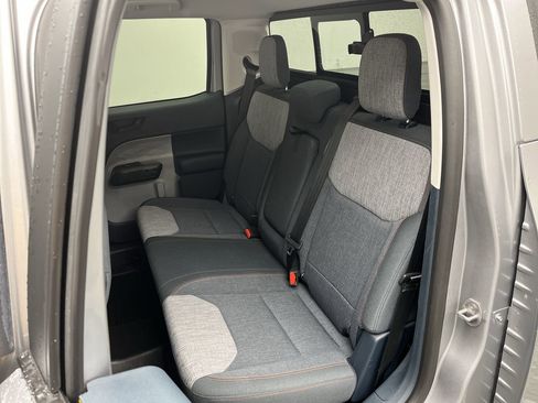 Certified 2023 Ford Maverick XLT image 12