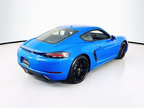 New 2025 Porsche 718 Cayman image 9