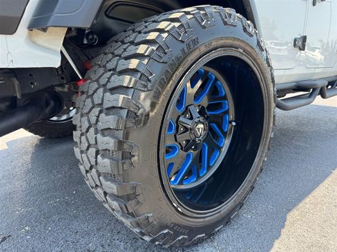 Used 2019 Jeep Wrangler Unlimited Sport S AWD/4WD image 11