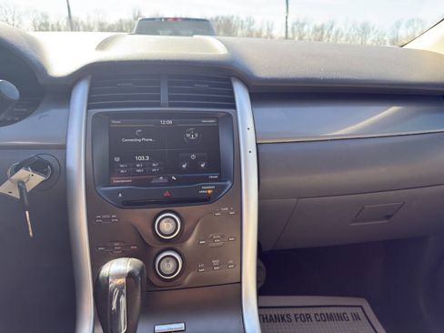 Used 2013 Ford Edge SEL FWD image 12