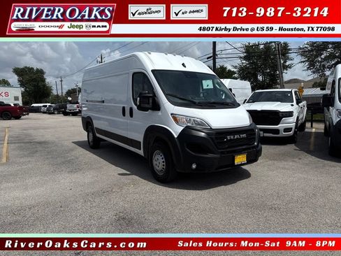 Used 2026 RAM ProMaster 2500 w/ Safety Group FWD image 1