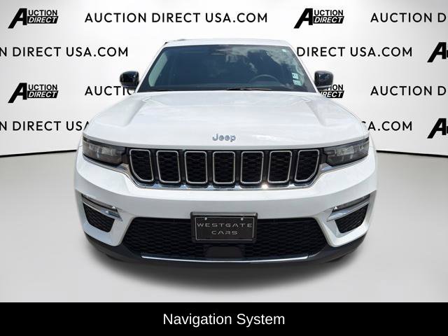 Used 2023 Jeep Grand Cherokee Limited AWD/4WD image 2