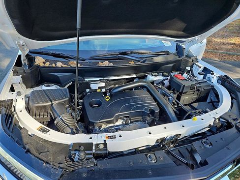 New 2026 Chevrolet Equinox LT image 22